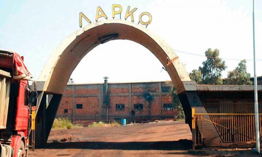 Με σκληρά πρόστιμα απειλεί η Κομισιόν την Ελλάδα για τη ΛΑΡΚΟ